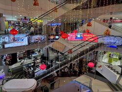 queensway-tower-/-queensway-shopping-centre photo thumbnail #1
